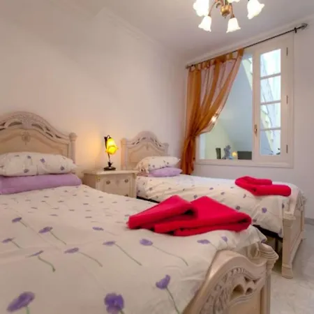 Puerto Del Carmen Sleeps 10 Pool Wifi