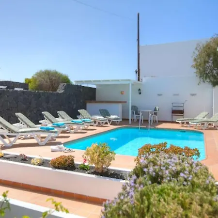 Puerto Del Carmen Sleeps 10 Pool Wifi *